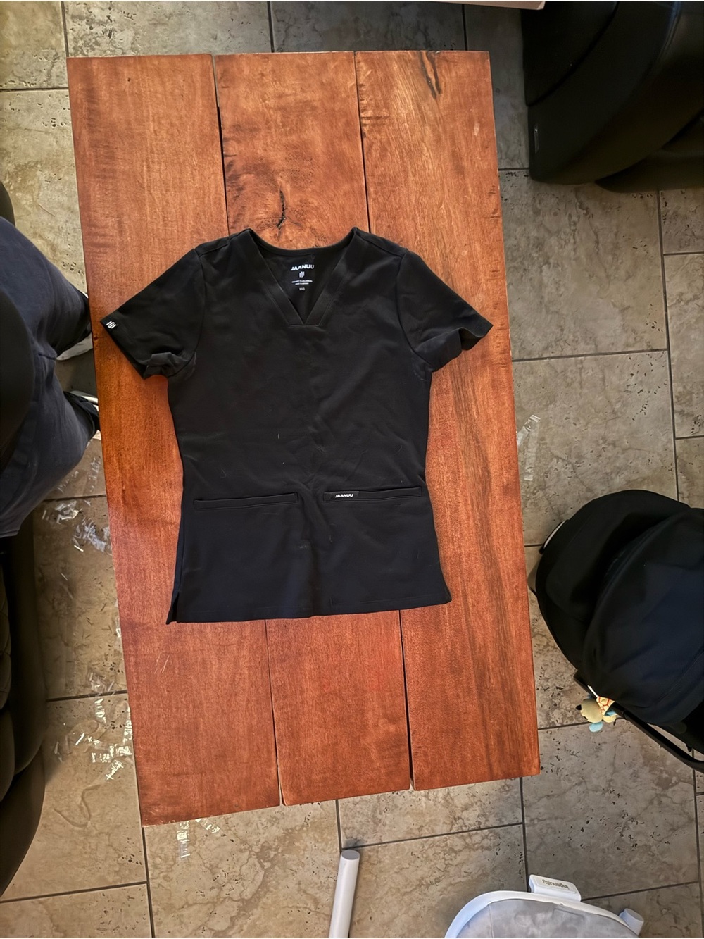 Jaanuu ultrasoft Black yoga V-Neck Scrub Top